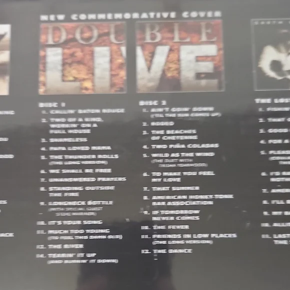 Garth Brooks Limited Series CD Box Set - Picture 4 of 5